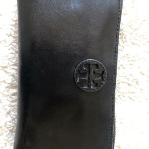 Tory Burch Bags - Black Tory Burch Wallet Tory Burch Bags - Black Tory Burch Wallet